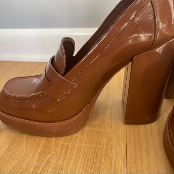 Rouge Helium Cognac Y2K Patent Chunky Heeled Loafer Size 11 - Picture 4 of 11